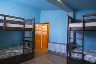 Хостелы Ara Hostel Ереван Кровать в общем номере для мужчин-6
