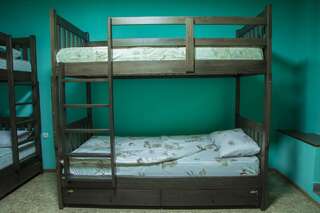 Хостелы Ara Hostel Ереван Спальное место на двухъярусной кровати в общем номере для мужчин-12